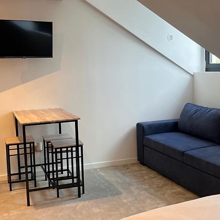 Parmain Hdg Hotel Gare De L'Isle Adam Appart'S Hotel מראה חיצוני תמונה