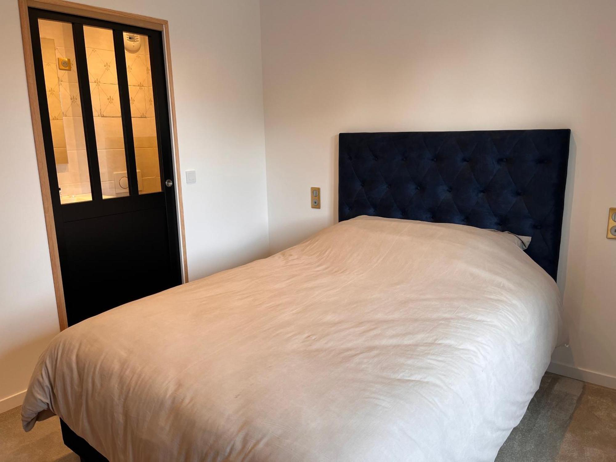 Parmain Hdg Hotel Gare De L'Isle Adam Appart'S Hotel מראה חיצוני תמונה